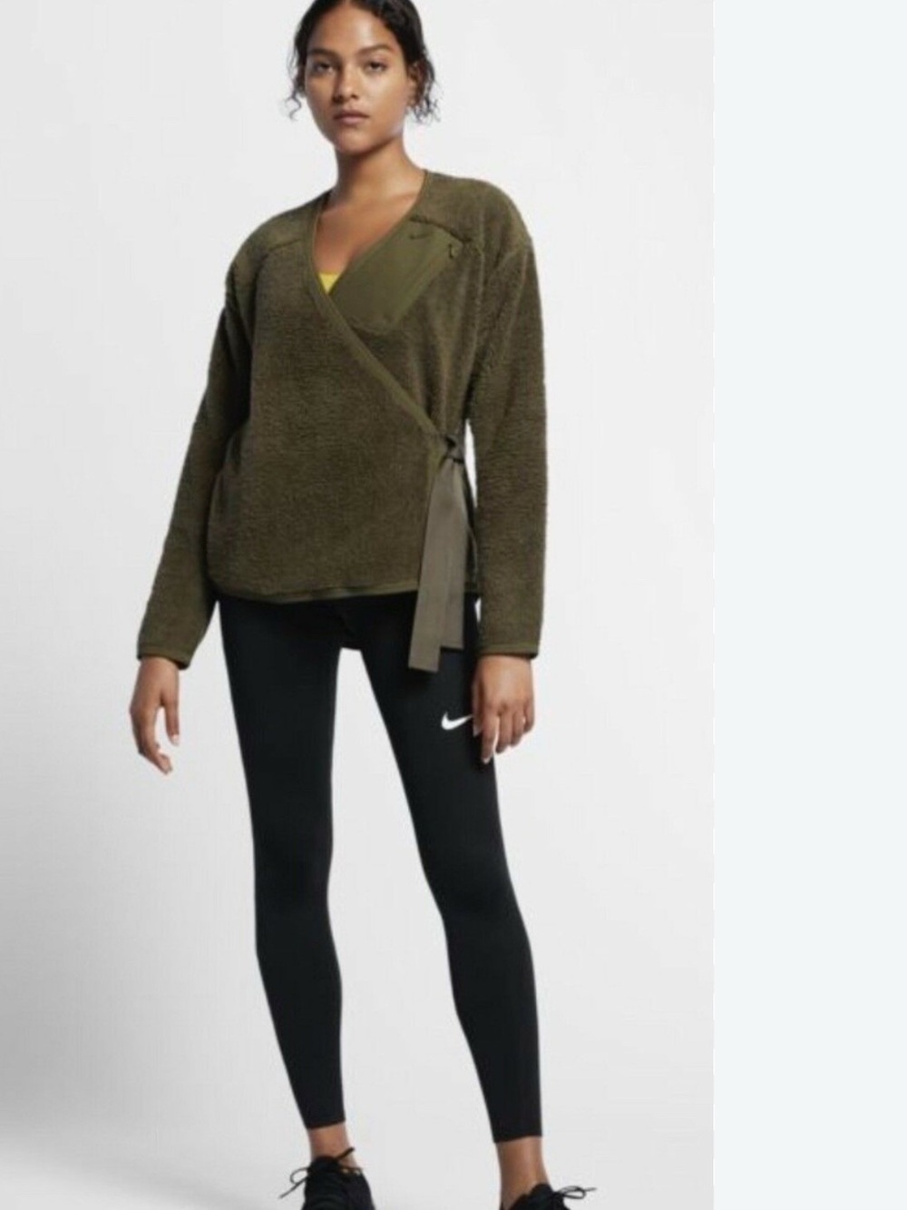 Nike Sherpa Training Wrap Jacket Top M Olive Green Tie Waist Fleece Balletcore